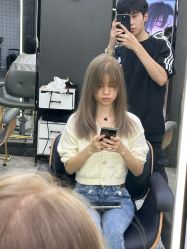 -藤野造型烫发染发