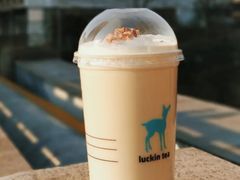 金观音乌龙轻乳茶-瑞幸咖啡(星河WORLDCOCOPark店)