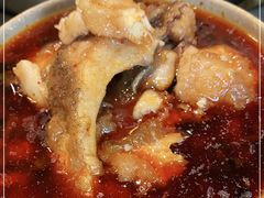 -肖肖酸萝卜鱼火锅(总店)