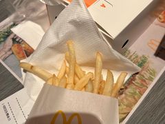 -麦当劳(世界城广场店)