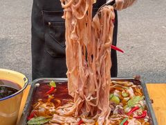 -拈签一笑黄牛肉辣卤串串