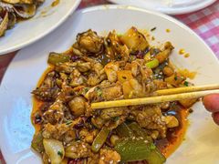 -捌贰虾蟹·江湖菜馆(江汉路店)