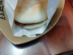 -亮亮面馆(经六路店)