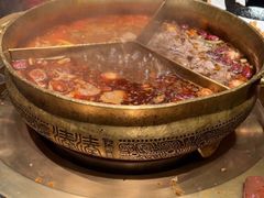 -湊湊火锅·茶憩(打浦桥日月光店)