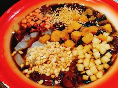 冰粉-爆炸头阿姨小四川正宗川味小吃(无任何分店)