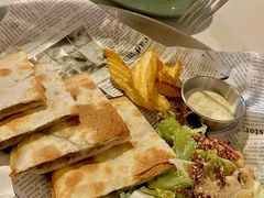 -靡瑅miti西式融合餐吧(星海湾水岸风情街店)