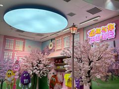 -m豆巧克力世界(上海世茂广场店)