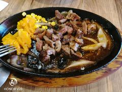 -玛格萝妮(汇智国际商业中心店)