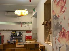 -毛辣果·贵州红酸汤牛肉火锅(西单店)