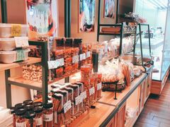 -秋田满满烘焙店
