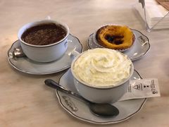 -Majestic Café