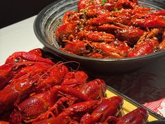 -肥肥虾庄·金牌油焖大虾(汉口城市广场店)