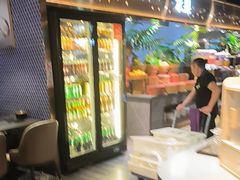 -遇上西雅图多融合海鲜自助餐厅(中房金谊广场店)