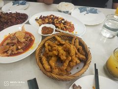 -渝悦情·新派川菜(建国门店)