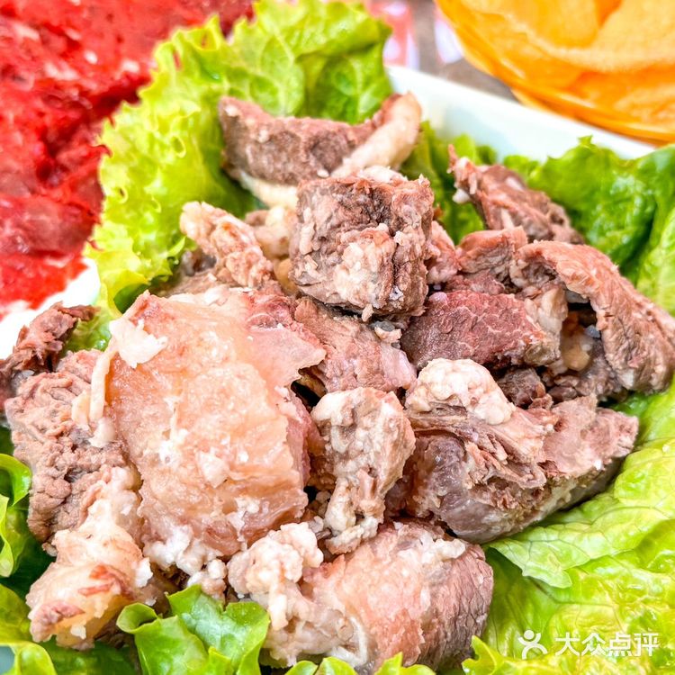 今天跟朋友来到西坝河这家潮和记潮汕鲜牛肉火锅