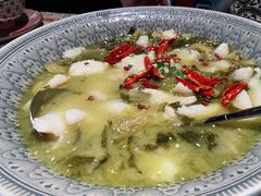 葱哥酸菜鱼-酒肆浅葱•烧烤•龙虾•排档(卓悦intown店)