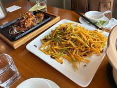 -莲餐厅·湖北菜·潜江小龙虾店(愚园路店)