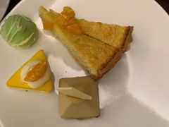 -万荟轩海鲜·粤式点心自助餐厅(蓝海风万怡酒店)