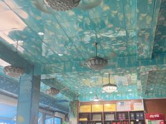 -小海豚•老字号海鲜餐厅(天涯店)