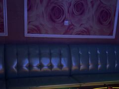 -钱莊Party连锁KTV(黄江星光城店)