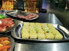-马路牙子地桌烤肉(工体店)