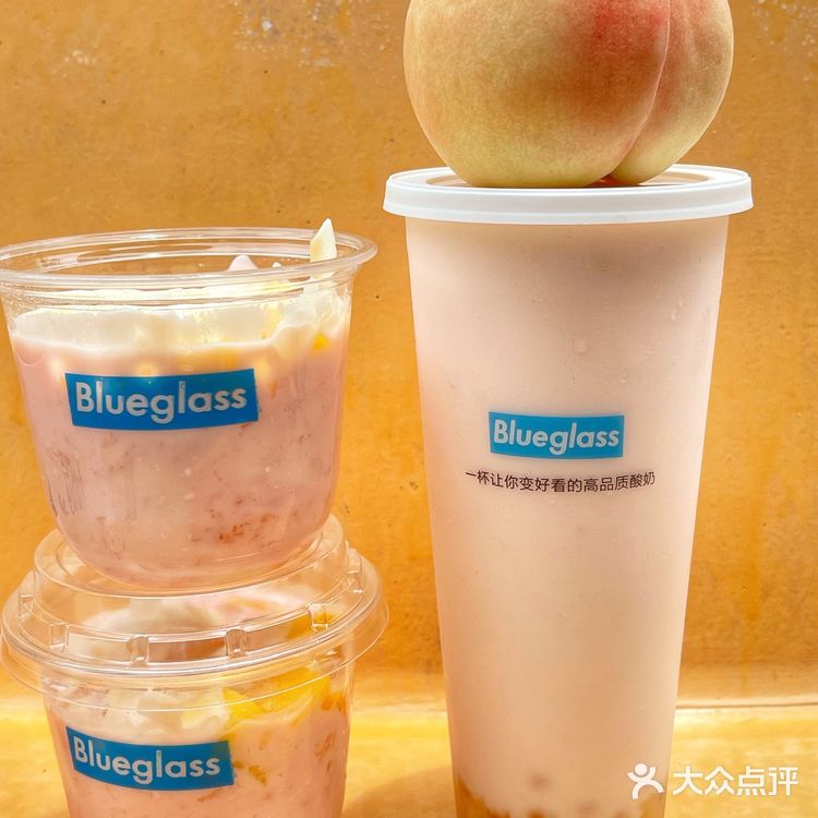 香水瓶玻璃包装太酷了吧拿在手上就是最靓的崽