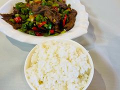 -江湖亮亮大排档(武汉总店)