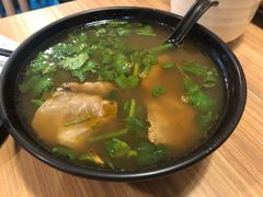 咖喱牛肉汤-小杨生煎(黄河路店)