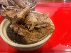-万和春排骨砂锅米饭(湖北路店)