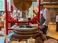 -怡咖啡海鲜自助餐厅(浦东香格里拉店)