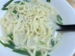 -三百碗宝应长鱼面(板仓街店)