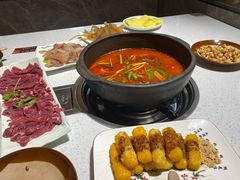 -贵府酸汤牛肉火锅·贵州老字号(飞山街店)