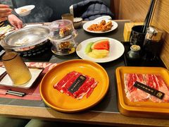 -牛YO寿喜烧·铁板烧和牛火锅自助(市府恒隆店)