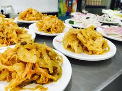 小菜-牛一嘴·兰州牛肉面·大盘鸡(财富中心店)