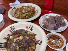 -何永光123鲜牛肉馆(1号店)
