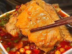 -老船舫·现做活鲜鱼馆(东郊记忆店)