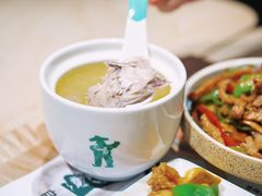-老乡鸡(上海白玉兰广场店)