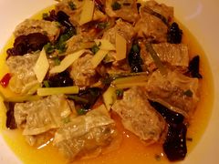 -魏铭鱼头捞饭(晋阳路店)