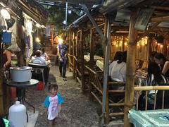 -Jungle Kitchen