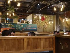 大堂-小俩口烧烤东北菜(双井店)