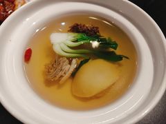 -香山湖家家宴(中山陵店)