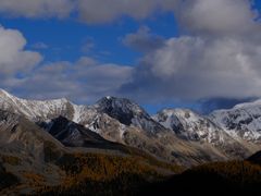 -亚拉雪山风景区