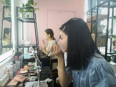 -ME觅妆·定制美妆·彩妆私教(菱角湖店)
