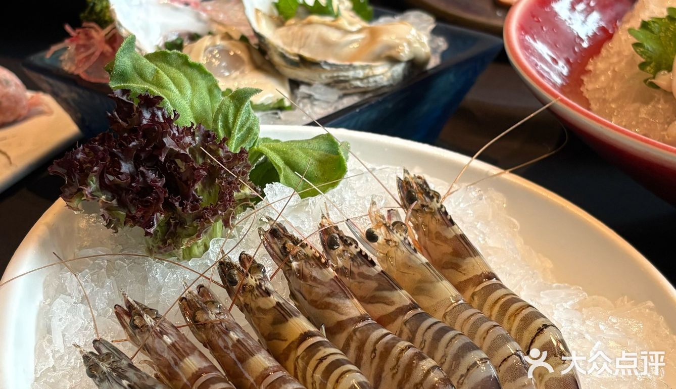 它家火锅是直接把海鲜市场搬进店里了⁉️