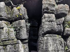 -梭布垭石林景区