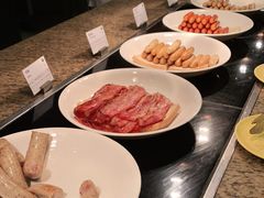 -华邑酒店·鲜艳全日自助餐厅