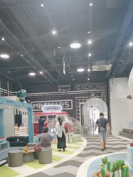 -MINI MARS KIDS CLUB亲子家庭中心(长宁天山店)