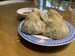 预定需要提前一天-笑来喜馄饨小笼工坊店(湖滨街店)