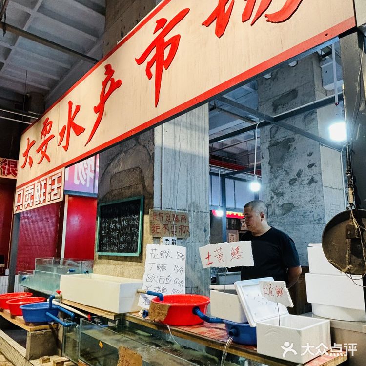 重庆文和友原来长这样｜社区天花板