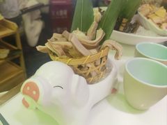 -洪氏嗨捞·猪肚鸡火锅(阳光天地店)
